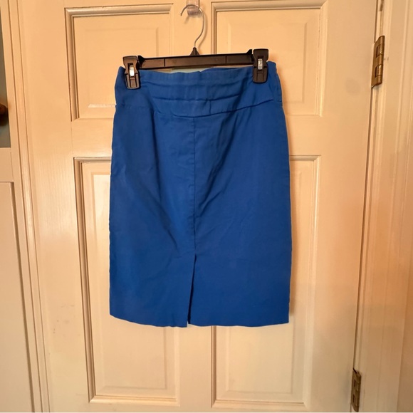 Margaret M Blue Slimming Pencil Skirt – Size Medium - Picture 2 of 5